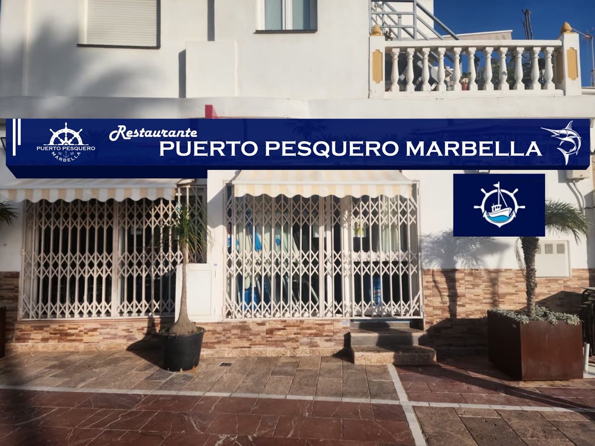 Fachada y rótulo del Restaurante Puerto Pesquero Marbella